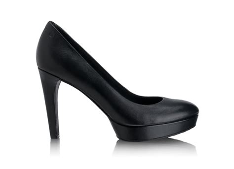 ::Black Perfect Pumps:: | Footwear design women, Shoe boutique, Perfect pumps