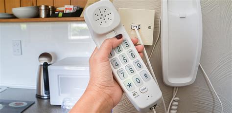 Wer baut, der muss seine planung rechtzeitig durchführen, das gilt auch für den telefonanschluss. Mietwohnung mit Telefonanschluss: Wer muss Leitung ...