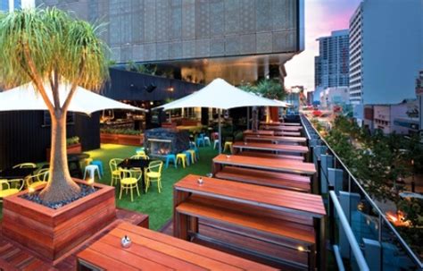 Wo findet man die besten optionen für bars & clubs in perth? The Aviary - small roof top bar Perth