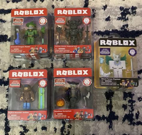 Roblox Headless Horseman Bigfoot Boarder Airtime Action Figure Lot Of
