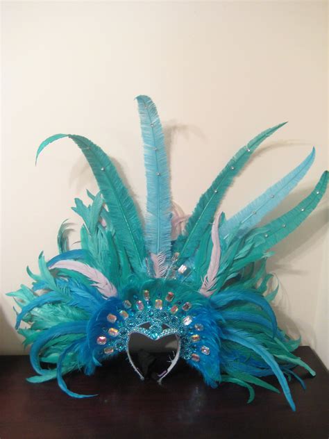 The average pack camel can carry. caribana-2011-costume-002.jpg (2304×3072) | Carnival ...