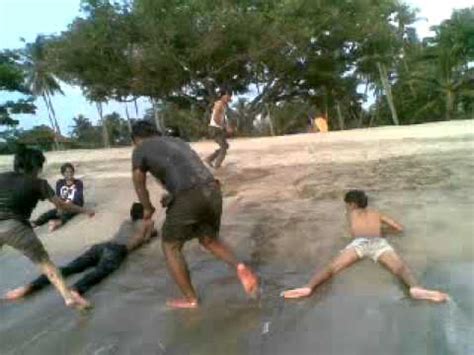 Karang bolong, karang suraga, kecamatan cinangka, serang, banten, indonesia, serang, banten map : Telepon Pantai Karang Bolong - Vlog Anak || Liburan lebaran ke pantai karang bolong - YouTube ...