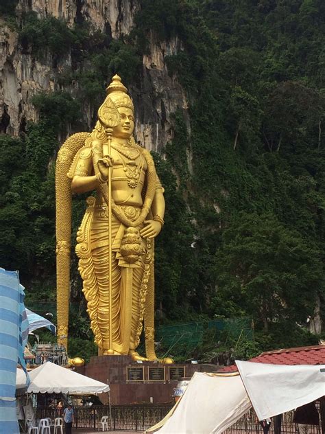 Admission is free, but donations are appreciated. 19 years. Batu Caves. 2nd time :O | Buddha statue, Batu ...