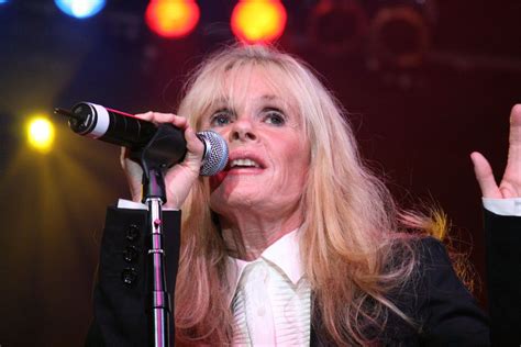 Pictures Of Kim Carnes