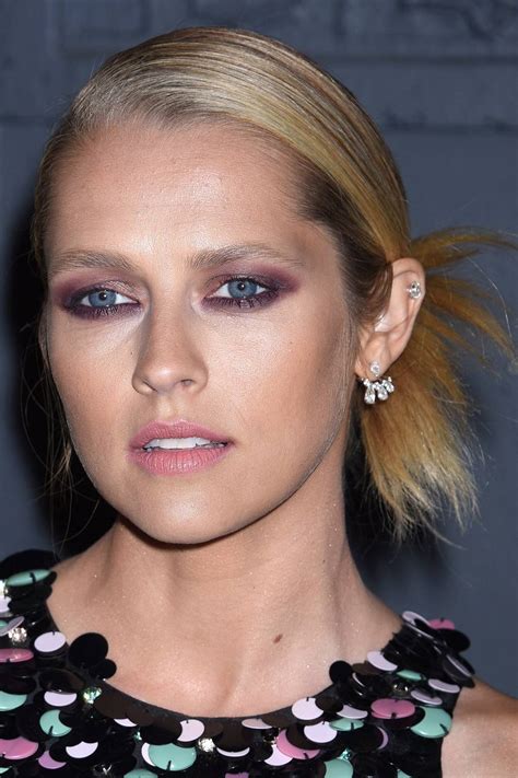 Teresa Palmer Best Beauty Hair And Makeup Looks Glamour Uk