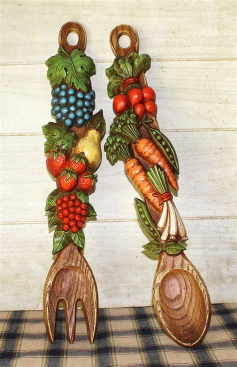Creative hand made cardboard f. Funky Retro Vintage Kitchen Decor - Fruit & Vegetable ...