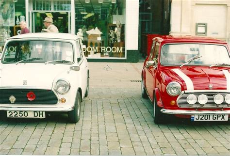 Classic Minis Classic Mini Mini Old Cars