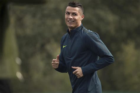 Nike Soffre Cristiano Ronaldo Sur Le Long Terme Avec Un Contrat Sponsoring Record