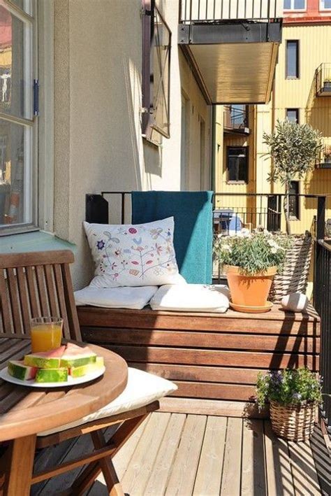 20 Small Cute Balcony Designs You Will Adore Small