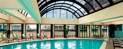 Downtown Atlanta Hotel With Indoor Pool Atlanta Marriott Marquis