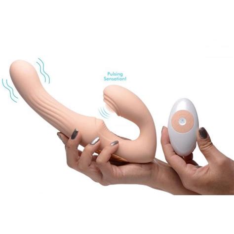 Strap U 15x U Pulse Silicone Rechargeable Pulsating And Vibrating