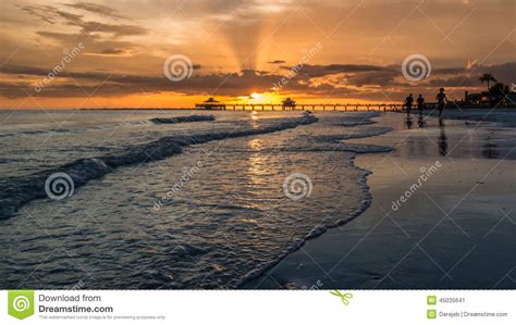 Sunset On Fort Myers Beach Stock Image Image Of Atlantic 45035641