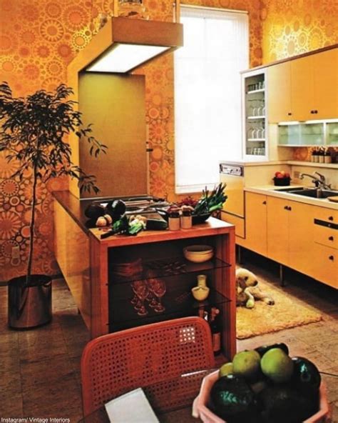 20 Kitchens From The 70s That Are So Bad Theyre Good 12 Tomatoes