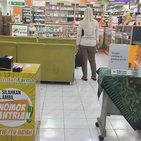 Apotek Indah Farma Apotek