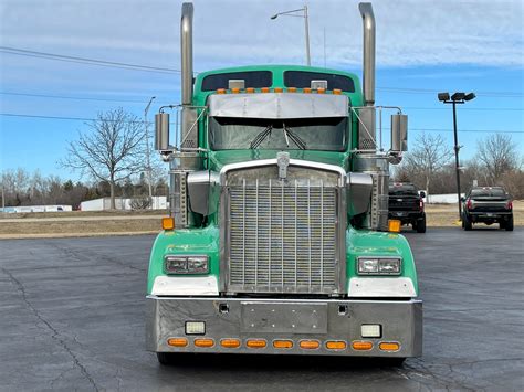 Used 1998 Kenworth W900 Raised Roof Sleeper Cummins ISX 450 HP 13 Speed Manual For Sale