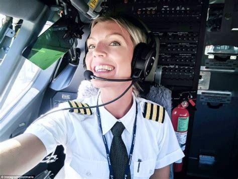 Aviation Jobs Gist And Rumors Glamorous Ryanair Pilot Takes Instagram By Storm With Her Jet