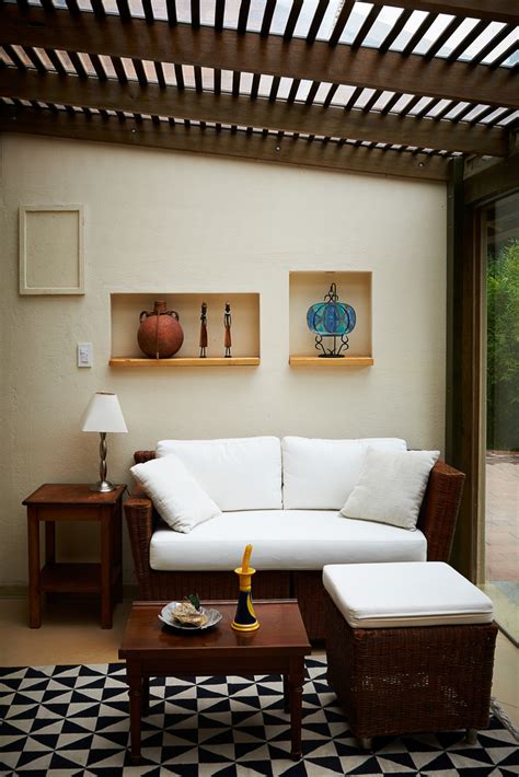 Small Outdoor Living Room Interior Design Ideas