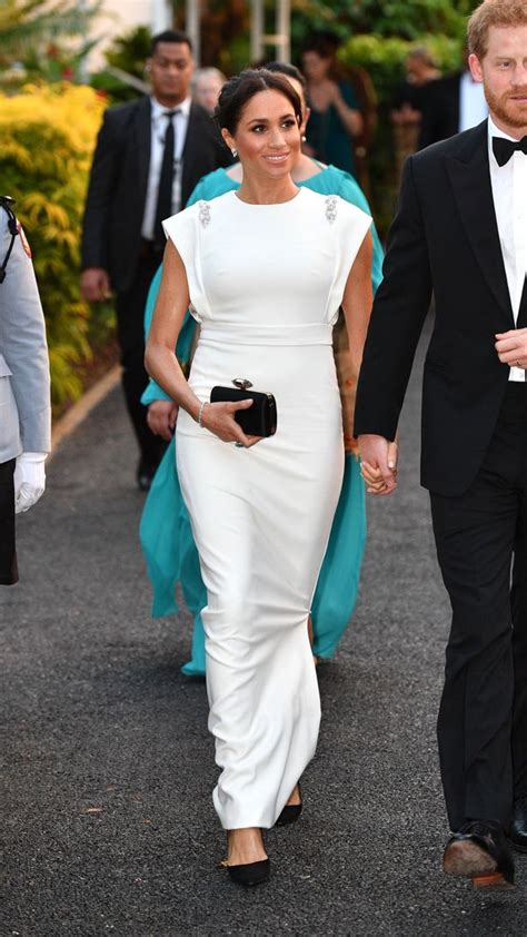 Meghan Markle S Stunning White Dress Has A Powerful Message Behind It