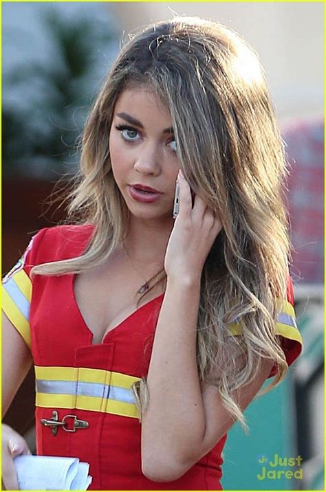 Pin By Dave Brett Andrews On Sarah Hyland In 2020 Sarah Hyland Young