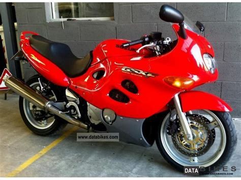 The suzuki katana 600 model is a sport bike manufactured by suzuki. 1998 Suzuki GSX 600 F - Moto.ZombDrive.COM