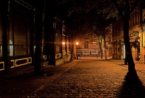 Silent Street During Night · Free Stock Photo