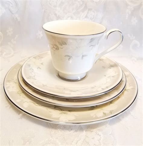 Vintage Royal Doulton Set Kathleen The Romance Collection Etsy Tea Cups Royal Doulton