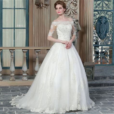 Lace Wedding Dress 2015 Elegant Wedding Gowns Appliques Boat Neck Half
