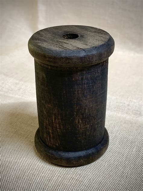 Large Wooden Spool 3 Tall With 2 Diameter Etsy Large Wooden Spools