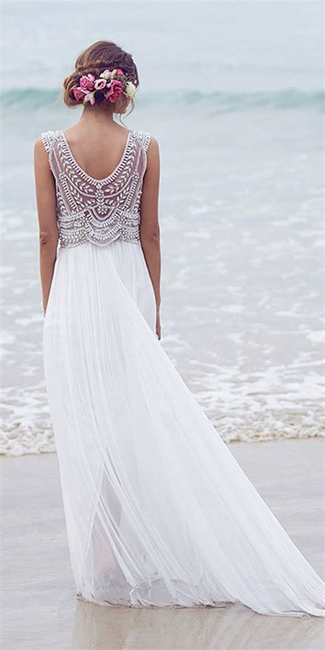 Are you considering a wedding dress for a beach wedding? How to Plan a Beach Themed Wedding Ceremony: Best Tips