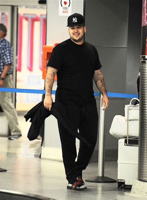 [pic] rob kardashian s weight loss shows off dramatic diet results hollywood life