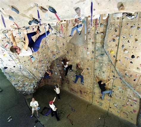 Obamas College Cost Tour Is A Chance To Get Past Climbing Walls Wjct