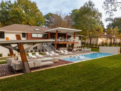 Midcentury Modern Backyard With Covered Lounge And Pool