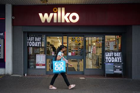 Wilko Latest News These Stores Will Reopen As Poundland Shops This