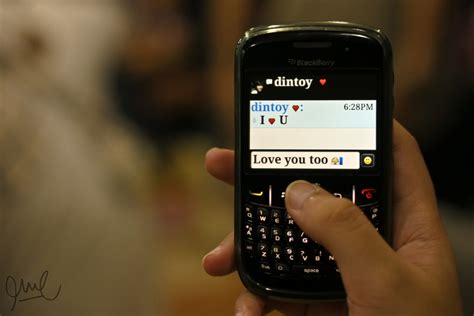 The Unspoken Secret Of Blackberry Messenger Bbm