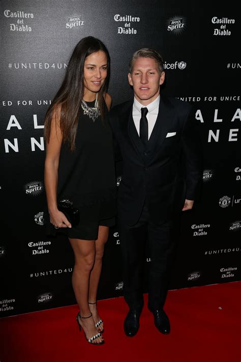 Sorry guys, ana ivanovic has been taken. Ana Ivanovic and Bastian Schweinsteiger - Manchester ...