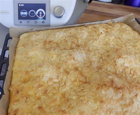 Das heißt, du benötigst keine küchenmaschine und auch. schneller Buttermilchkuchen vom Blech | Rezept | Thermomix ...