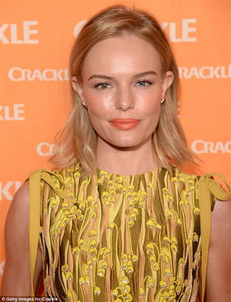 Kate Bosworth And Dennis Quaid Smile Brightly For Crackles Art Of More
