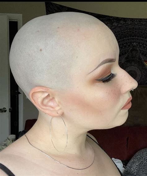 Pin By Candace On Bald Women Shaved Head Women Bald Women Shaved Girls