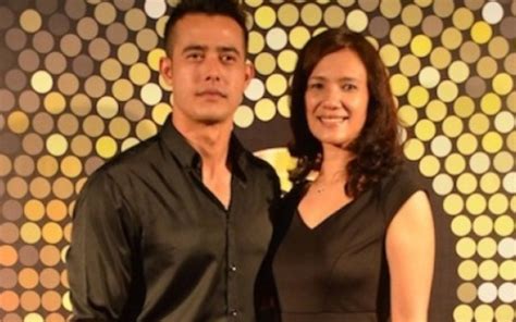 Check spelling or type a new query. Orang Ketiga Dalam Hubungan Zul Ariffin Dan Zahirah ...