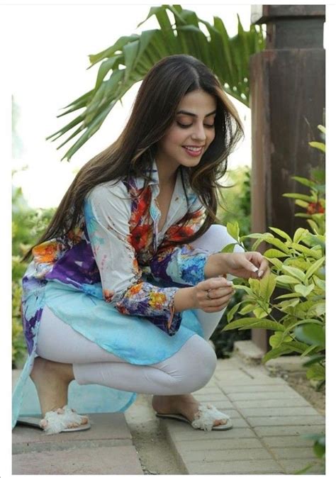 Pin By Amatur Jannat On Pakistani Celebrities Pakistani Girl Girls