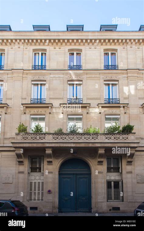 Paris 7th Arrondissement 31 Rue De Bellechasse Building Where Lived