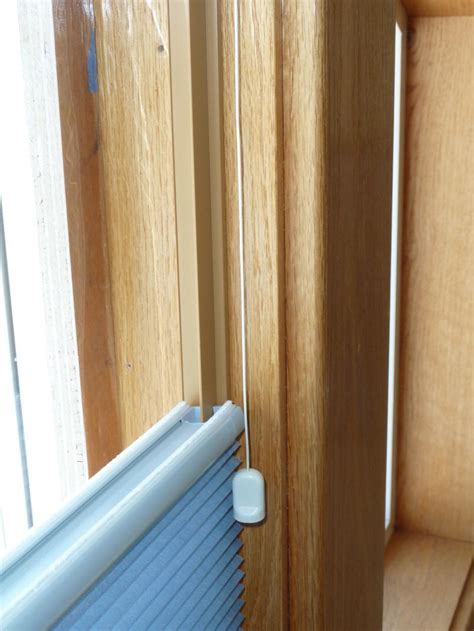 Our cellular window and door shades have a unique honeycomb design that makes them insulating and highly energy efficient. Build-It-Solar Blog: November 2011