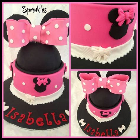 Minnie Mouse Theme Vanilla Cake Covered With White Chocolate Ganache Cupcake Cakes Cupcakes