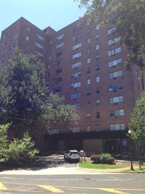 Highland Towers Apartments For Rent 2251 Highland Avenue Birmingham