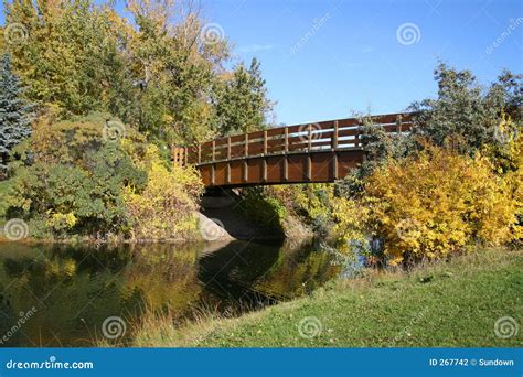 Park Bridge In Autumn Stock Photo Image Of Fall Pond 267742