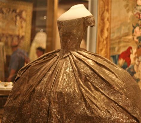 Russias Royal Treasures In Photos Kremlin Armory Museum Dress