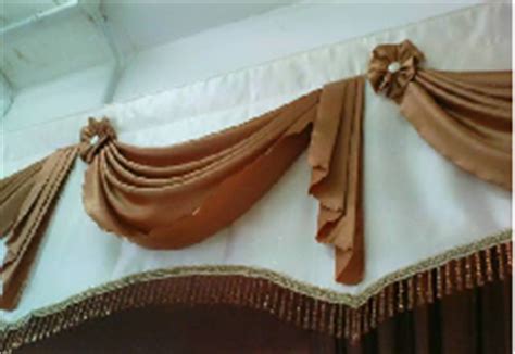 Langsir yang siap nanti tak akan sengget dan jatuhan kain langsir ni cantik saja , yang paling penting kain langsir mudah dijahit. Cara Mudah Belajar Membuat Pattern-pattern Langsir Hanya ...