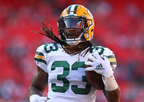 Ian Rapoport Shares Latest On Aaron Jones Injury The Spun Whats