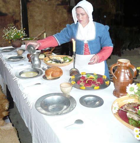 Setting The Table E2bn Gallery Medieval Recipes Food Facts Food