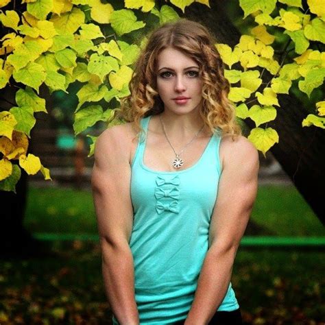 Photos 18 Year Old Russian Julia Vins Muscle Barbie Shows Off Her